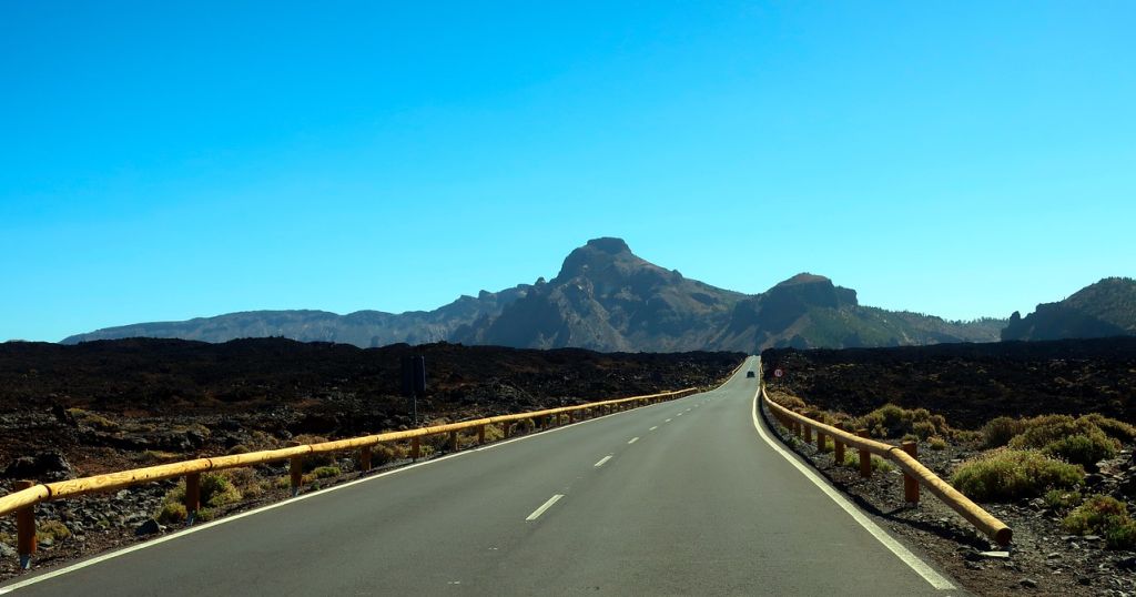 Car hire in Tenerife - the road through Teide National Park with volcanic landscape