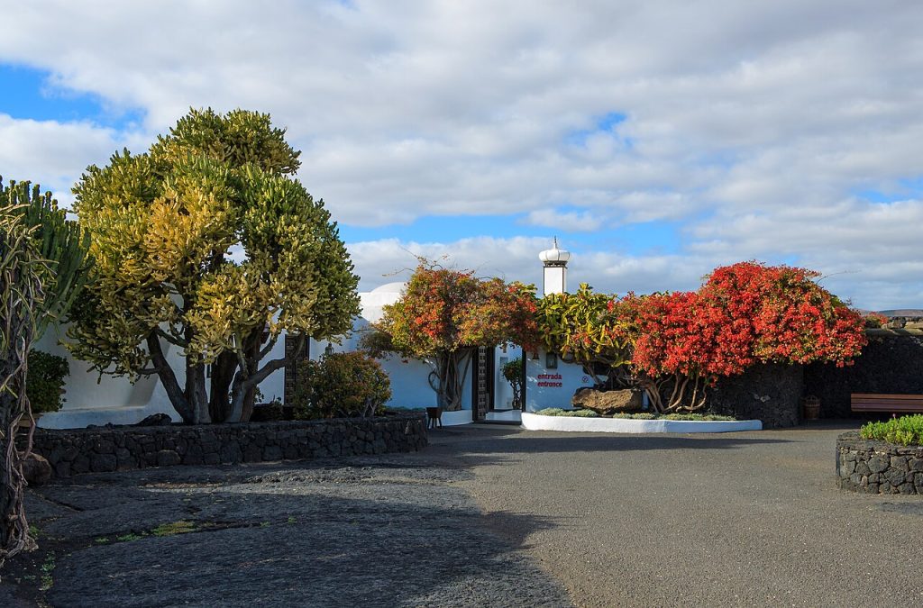 Drive 4 Cesar Manrique trail Lanzarote - the Manrique Foundation house at Taro de Tahiche.
