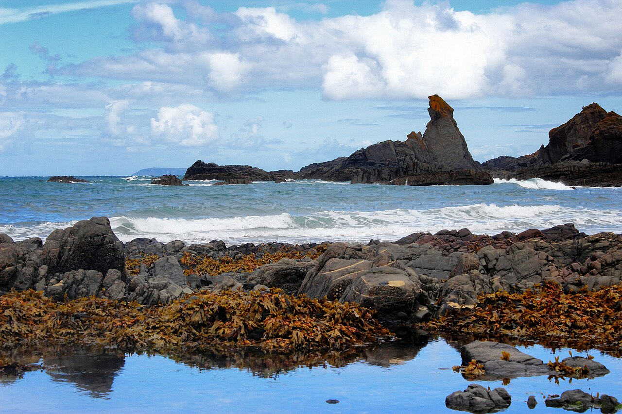 Hartland Quay and its dramatic rock cliffs, the wildest of the best scenic drives in North Devon