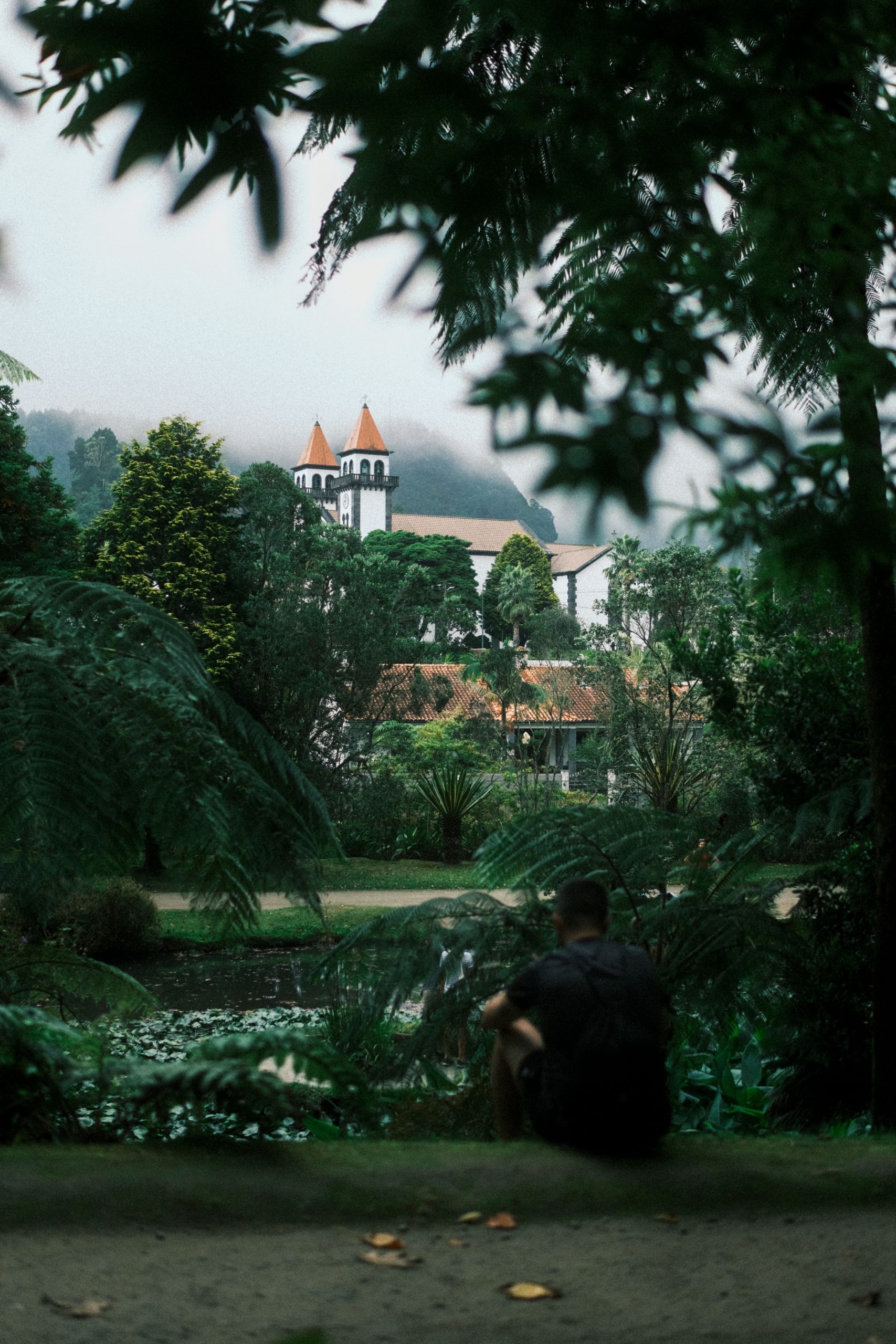 Lagoa das Furnas and the Nossa Senhora das Vitorias chapel, Sao Miguel