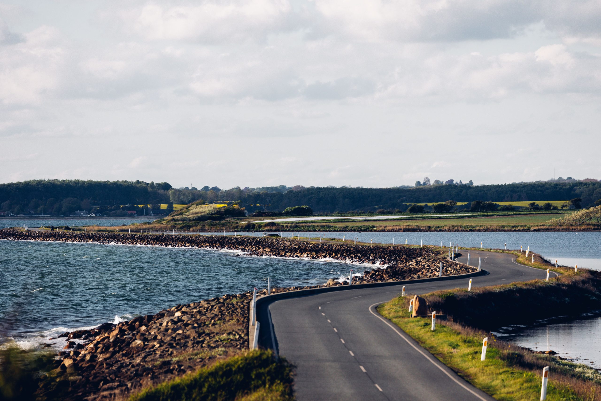 A quiet toll-free open road, easy touring in Brittany by hire car