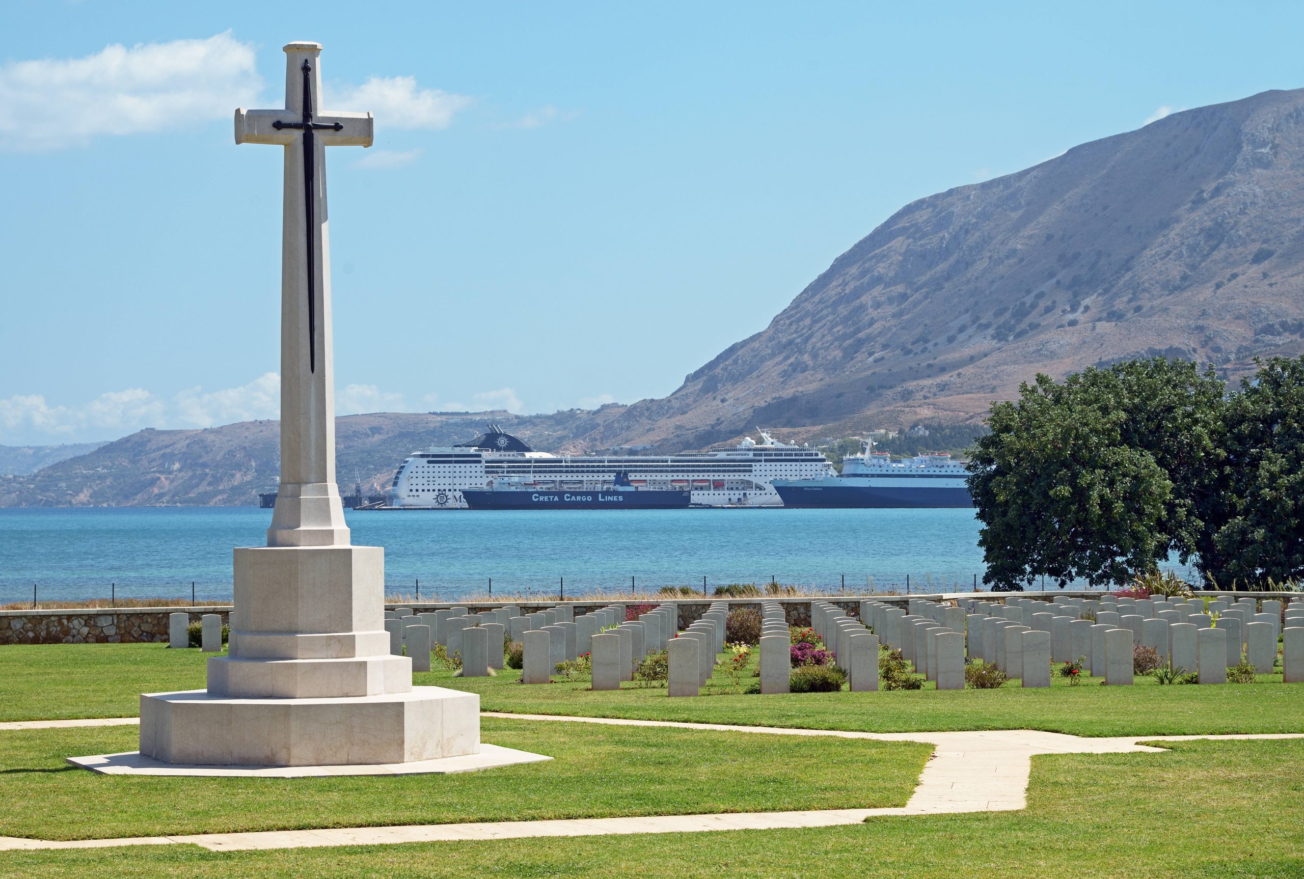The Commonwealth War Cemetery at Souda Bay, a moving stop on the Akrotiri scenic drive near Chania