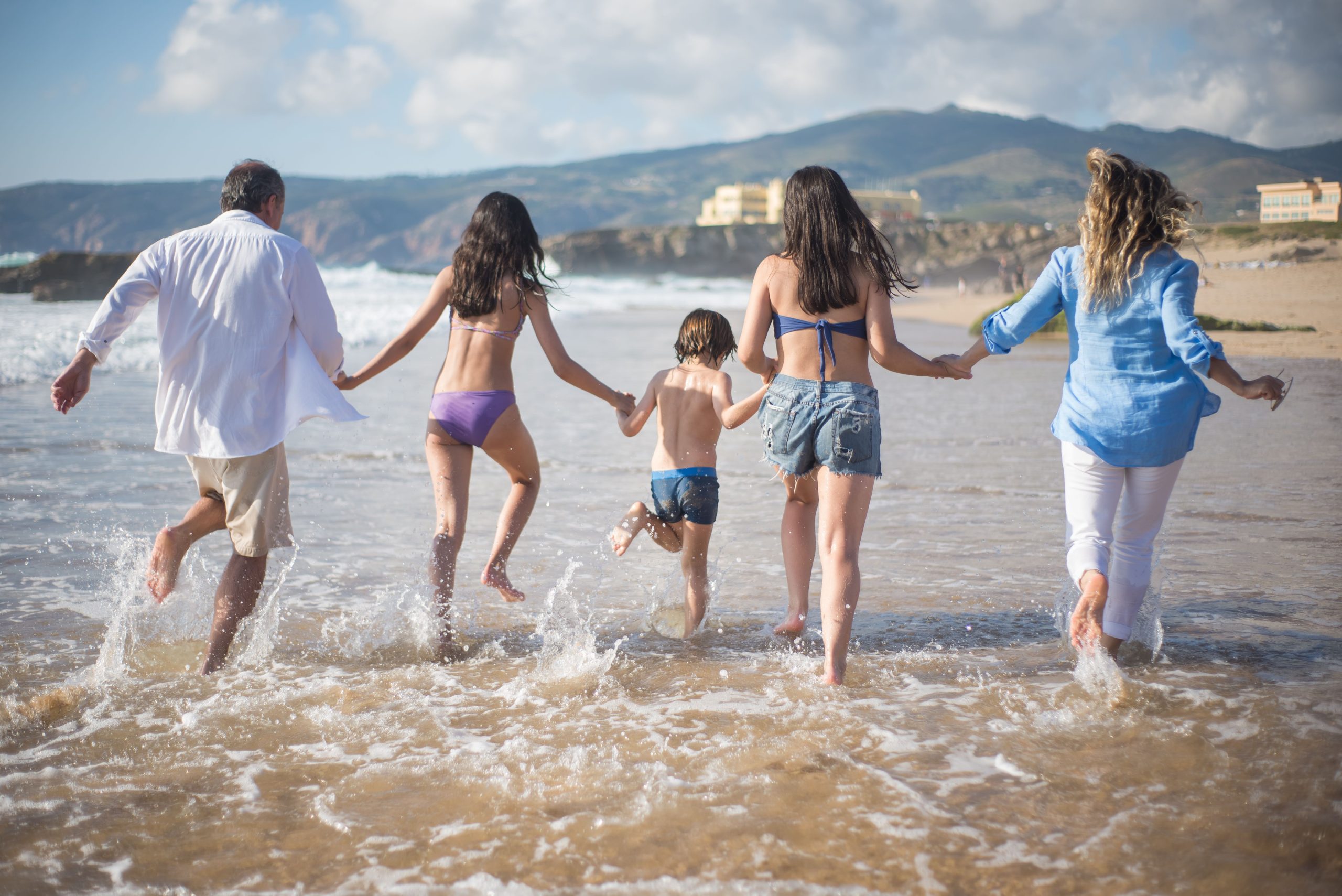 The Cornish coast near Falmouth, a popular October half-term destination for families with 7 seater car hire London
